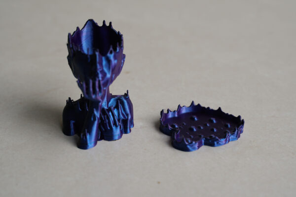 Melted Face Planter (PLA) - Image 16
