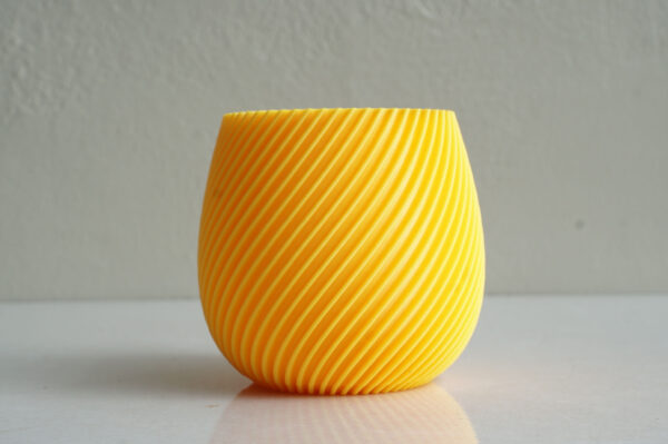 Spiral Pattern Vase 03
