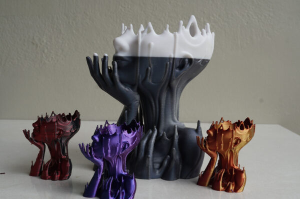 Melted Face Planter Big (PLA)